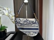 Dior Embroidery Saddle Bag Shoulder Bag Handbag Mirror Quality Version 10A - Image 2