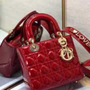 ⁦Dior Small Lady Bag - Lacquered Calfskin⁩ - الصورة ⁦8⁩
