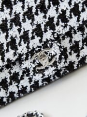 Chanel 10A Handbag Shoulder Bag Top Mirror Quality Version CHANEL CF AS4297 - Image 2