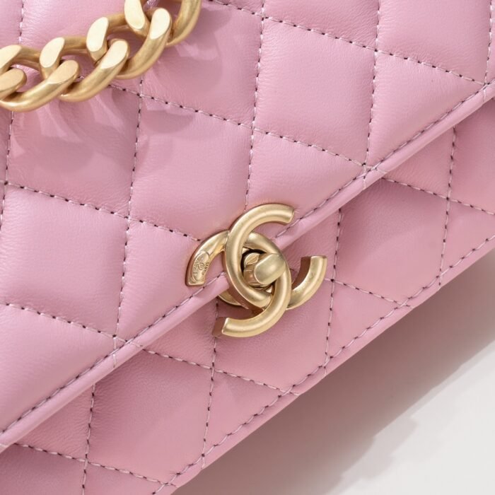 ⁦Chanel Soft Sheepskin Chain  Shoulder Bag Handbag⁩ - الصورة ⁦6⁩