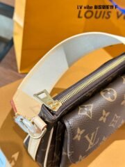 ⁦Louis Vuitton vibe Shoulder Bag Handbag⁩ - الصورة ⁦3⁩