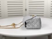⁦Chanel Cross Body Metal Ball Chain Shoulder Bag Handbag⁩ - الصورة ⁦2⁩