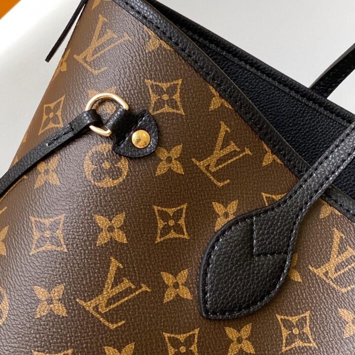 ⁦Louis Vuitton LV New Neverfull Reversible inside Out MM Bag M11946 10A Quality⁩ - الصورة ⁦6⁩