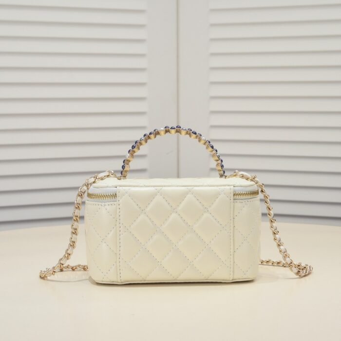Chanel Pearl Handle Box Bag Makeup Shoulder Bag Handbag - Image 3
