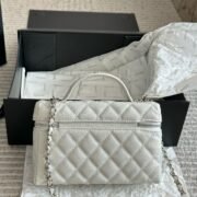 Chanel 25C Shoulder Satchel Handbag - Image 4