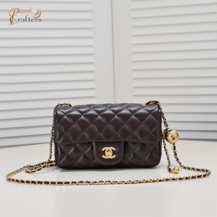 ⁦Chanel Cross Body Metal Ball Chain Shoulder Bag Handbag⁩ - الصورة ⁦1⁩