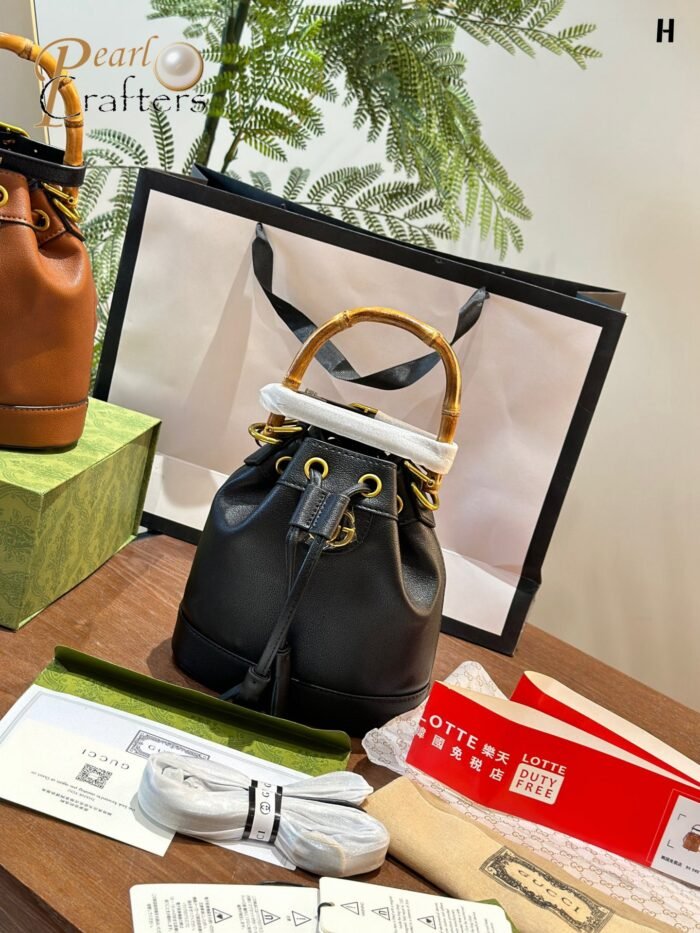 Gucci Bucket Bag Shoulder Bag - Image 3