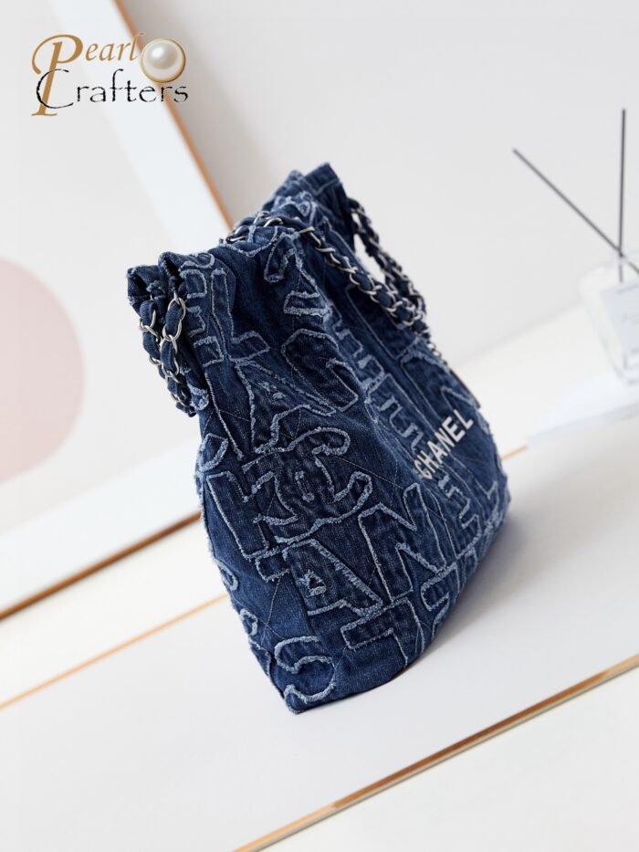 ⁦Chanel 10A Handbag Shoulder Bag Top Mirror Quality Version 22bag AS3260⁩ - الصورة ⁦3⁩