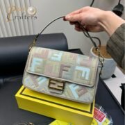 ⁦Fendi FF Logo Baguette Bag Shoulder Crossbody Tote Bag⁩ - الصورة ⁦4⁩