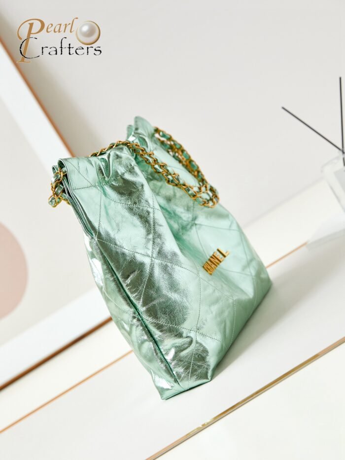 Chanel 10A Handbag Shoulder Bag Top Mirror Quality Version 22 bag AS3261 - Image 3