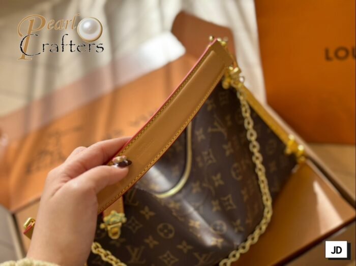 Louis Vuitton Lucky Trunk Shoulder Bag Handbag - Image 9