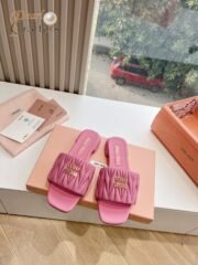 ⁦Miu Miu Slipper Sandals Low Heel Shoes⁩ - الصورة ⁦6⁩