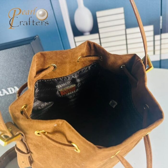 ⁦Prada Bucket Bag Shoulder Bag⁩ - الصورة ⁦6⁩