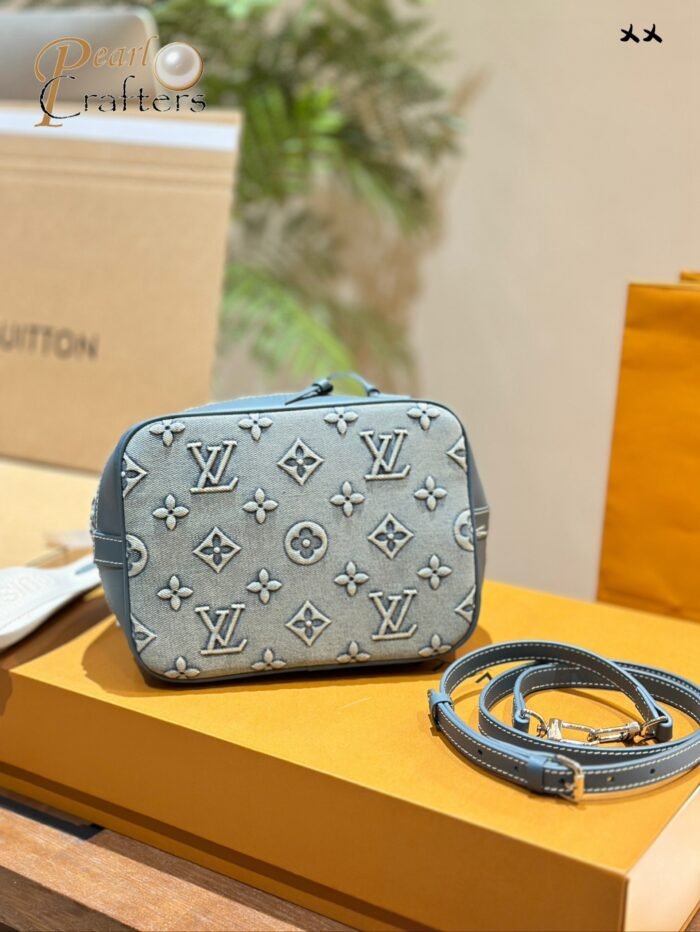 Louis Vuitton Bucket Bag Shoulder Bag Handbag - Image 8