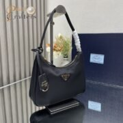 ⁦Prada e-Edition 2000 Hobo Handbag Nylon Shoulder Bag 10A⁩ - الصورة ⁦2⁩