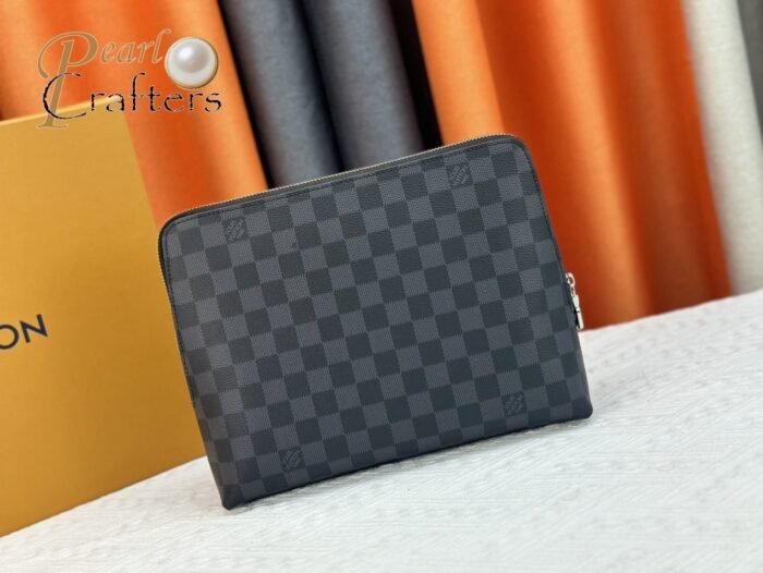 ⁦Louis Vuitton Pochette Jour Monogram Eclipse M82080 Clutch Bag Handbag⁩ - الصورة ⁦3⁩
