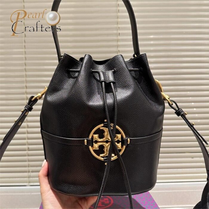 Tory Burch New miler good looking bucket bag - Image 7