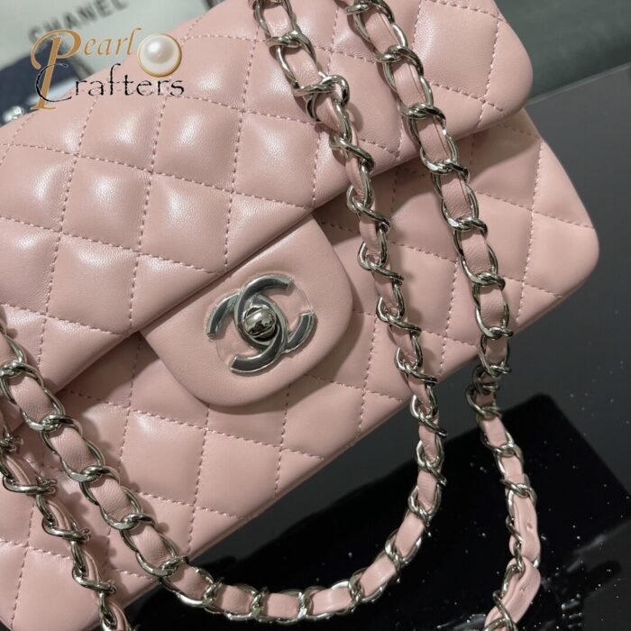 Chanel Classic Pink Flag Bag Small 20cm- Lambskin Shoulder Bag（10a mirror version） - Image 4