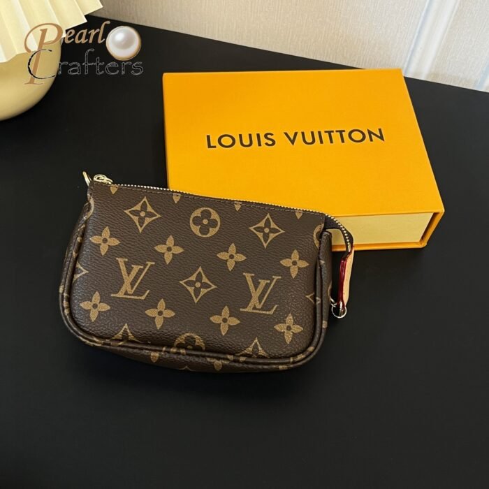 ⁦Louis Vuitton Multi Pochette Accessories Mini Bag Purse⁩ - الصورة ⁦1⁩