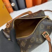 Louis Vuitton LV Tote Shoulder Bag M68169 - Image 6