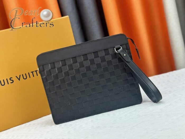 ⁦Louis Vuitton Pochette Jour Monogram Eclipse M82080 Clutch Bag Handbag⁩ - الصورة ⁦1⁩