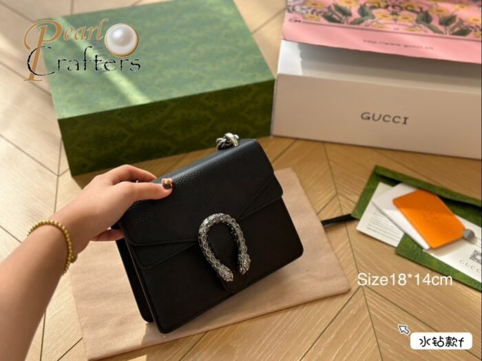 Gucci Dionysus Shoulder Bag - Image 1