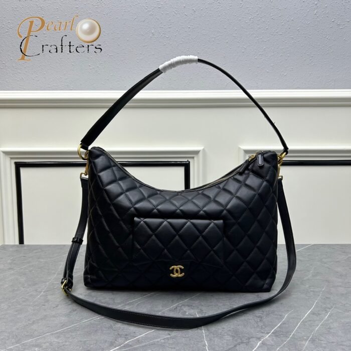 ⁦Chanel Hobo Calf Leather Shoulder Bag Handbag⁩ - الصورة ⁦1⁩