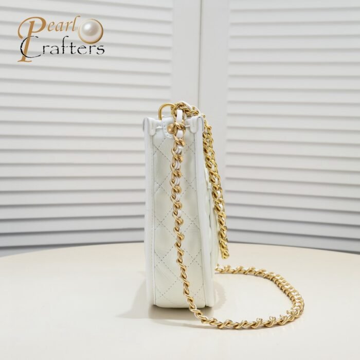 ⁦Chanel 24s Hobo Underarm Shoulder Bag Handbag⁩ - الصورة ⁦2⁩