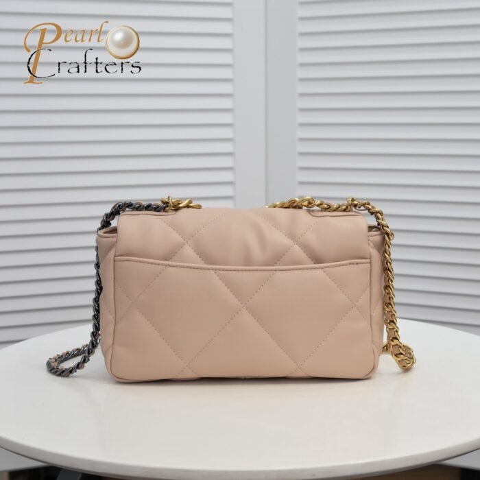 Chanel Lambskin Quilted Small 19 Flap Shoulder Bag Handbag - Image 3