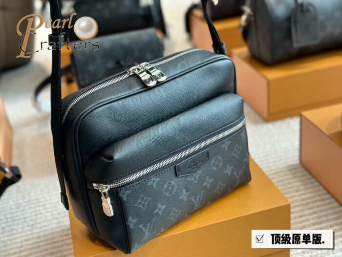 Louis Vuitton OUTDOOR Messenger Shoulder Bag Handbag - Image 1