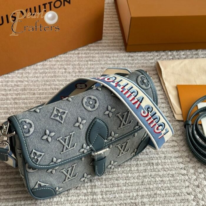 ⁦Louis Vuitton LV Diane Shoulder Bag Crossbody Bag Tote bag⁩ - الصورة ⁦3⁩