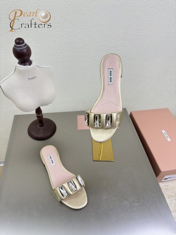 ⁦Miu Miu Slipper Sandals Casual Shoes⁩ - الصورة ⁦3⁩