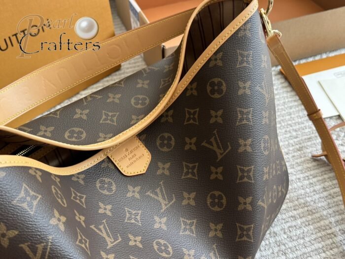 Louis Vuitton Tote Bag Shoulder Bag Handbag - Image 3