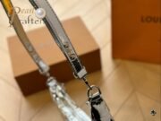 Louis Vuitton Loop Shoulder Bag Handbag - Image 3