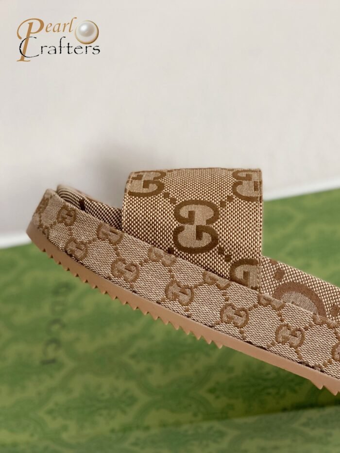 Gucci Ladies Slippers Sandals - Image 8