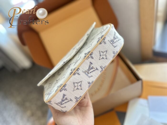 Louis Vuitton LV Denim Ivy Shoulder Bag Handbag - Image 7
