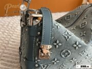 ⁦Louis Vuitton Denim Soft Trunk Shoulder Bag Handbag⁩ - الصورة ⁦2⁩
