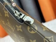 ⁦Louis Vuitton Pochette Jour Monogram Eclipse M82080 Clutch Bag Handbag⁩ - الصورة ⁦7⁩