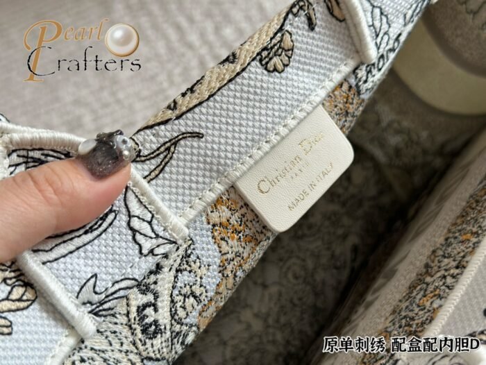 Dior Book Tote Bag Handbag - Image 9