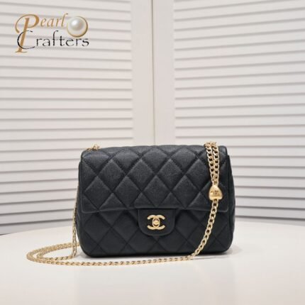 Chanel 23P Heart-Shaped Sardware Shoulder Bag Handbag