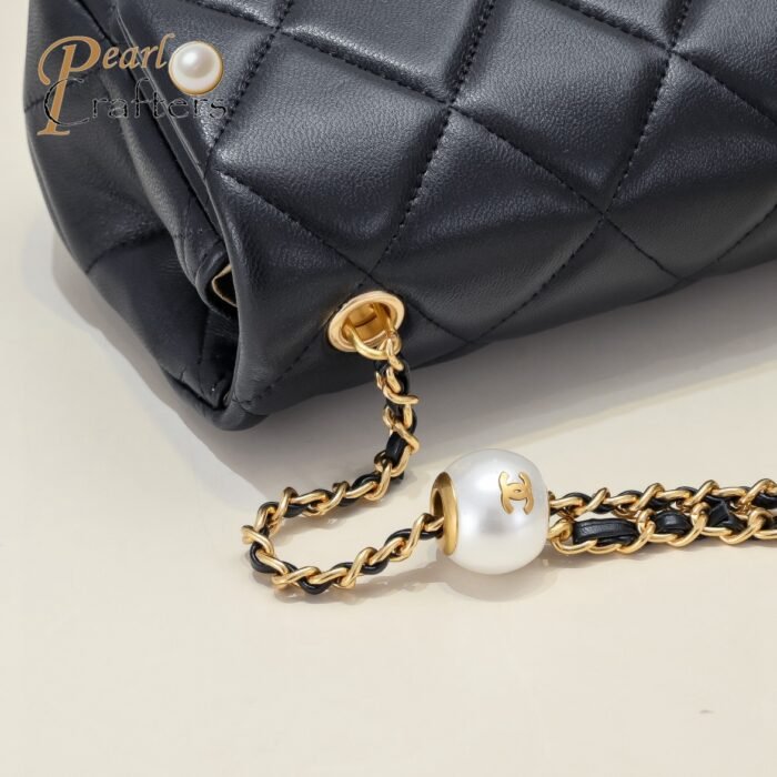 ⁦Chanel 24S Hobo Bag With Pearl Adjustable  Shoulder Bag Handbag⁩ - الصورة ⁦7⁩