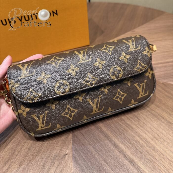 LV Luxury Leather Wallet on Chain Bag - Premium Cowhide, Versatile Styles(10a mirror version) - Image 2