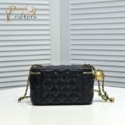 ⁦Chanel  Golden·Ball Makeup Box Bag  Shoulder Bag Handbag⁩ - الصورة ⁦3⁩