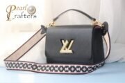 ⁦Louis Vuitton LV Twist Shoulder Crossbody Handbag M57049⁩ - الصورة ⁦3⁩