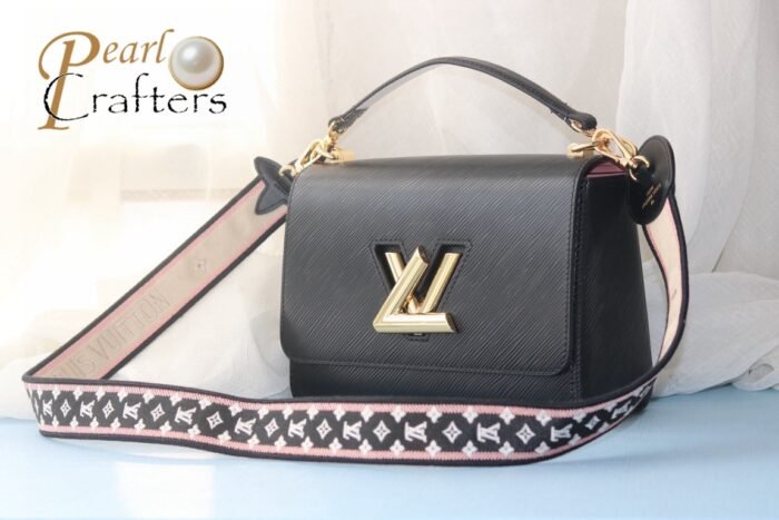 ⁦Louis Vuitton LV Twist Shoulder Crossbody Handbag M57049⁩ - الصورة ⁦3⁩