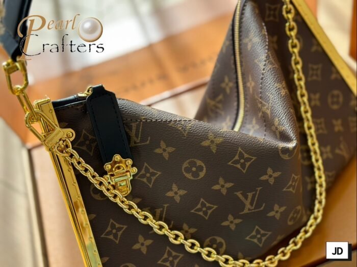 Louis Vuitton Lucky Trunk Shoulder Bag Handbag - Image 4