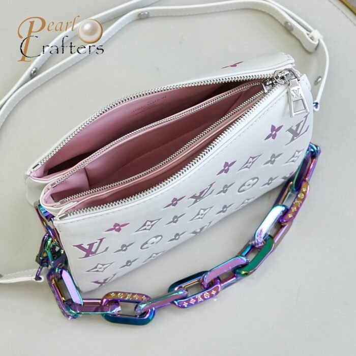 ⁦Louis Vuitton 10A Handbag Shoulder Bag Top Mirror Quality Version Coussin BB M23617⁩ - الصورة ⁦9⁩