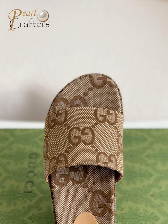 Gucci Ladies Slippers Sandals - Image 9