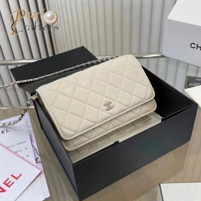 ⁦Chanel  WOC Quilted Caviar Shoulder Bag⁩ - الصورة ⁦9⁩