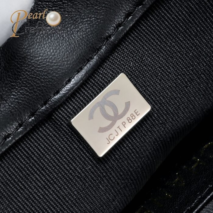 ⁦Chanel 24C Shoulder Bag Handbag⁩ - الصورة ⁦9⁩